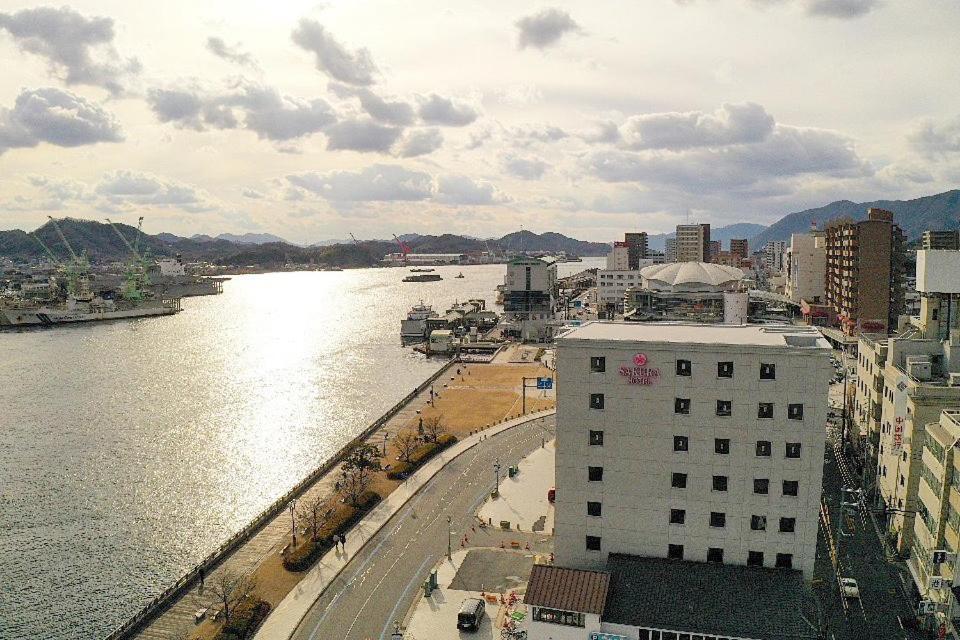 Sakura Shimanami Hotel Ономичи Екстериор снимка
